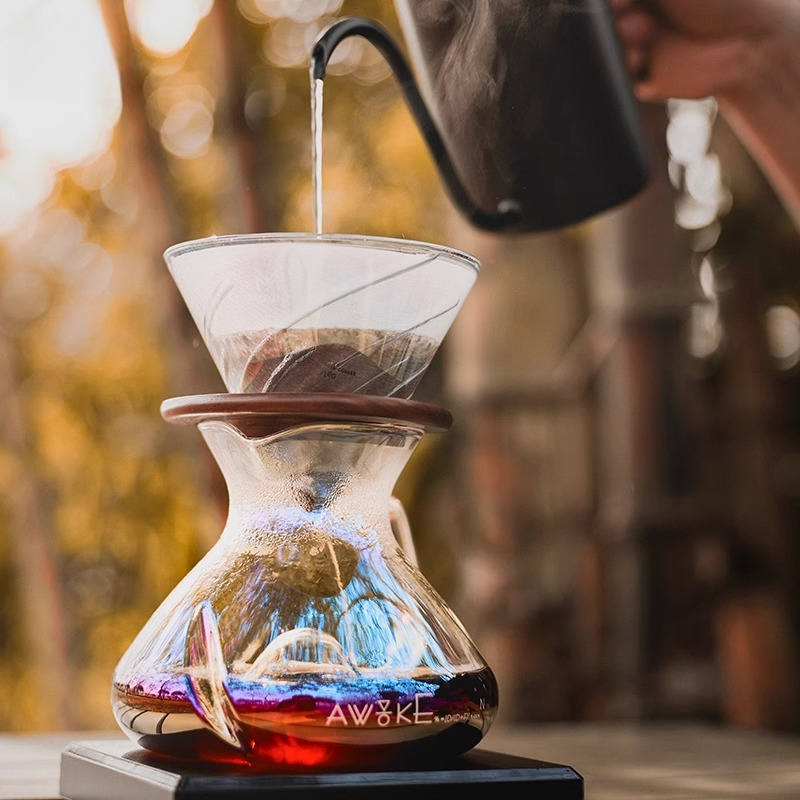 Cafetière à filtre en verre av - Coffee Dripper V60 avis et prix
