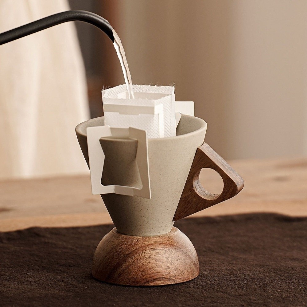 Tasse conique triangulaire en  - Coffee Tea Pictures avis et prix